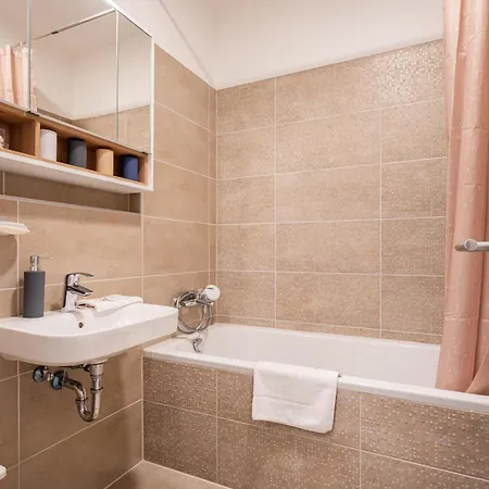 Peter With Terrace * Boedapest